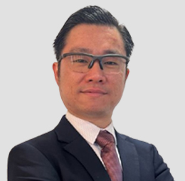 Dr. Kow Ren Yi